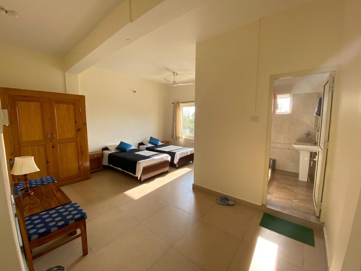 Zhim Zhim Guest House Bīr Eksteriør bilde