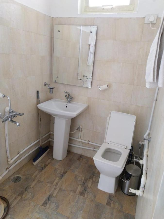 Zhim Zhim Guest House Bīr Eksteriør bilde